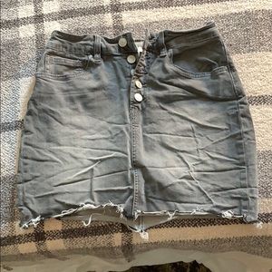Grey mini skirt